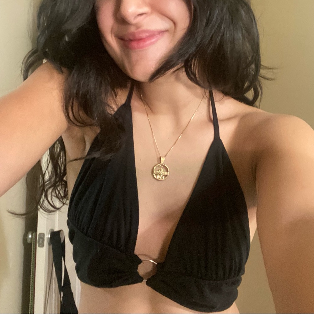 Black crop top